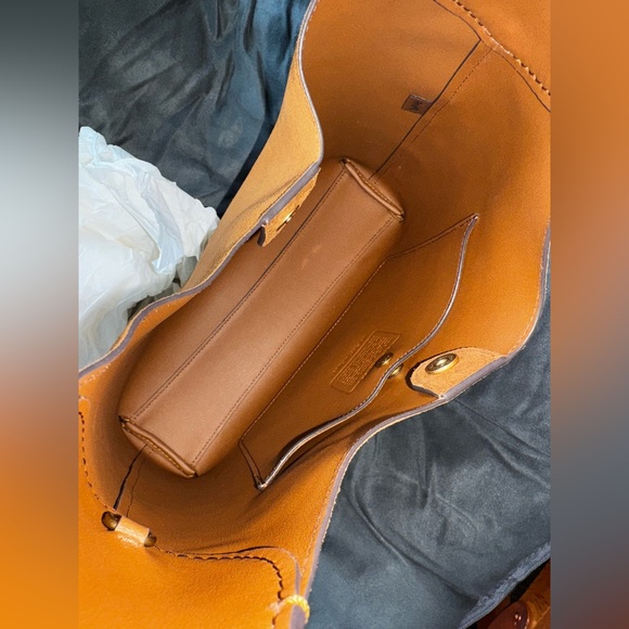 Coach Brooklyn Shoulder Bag 28 - Picture 7 of 9